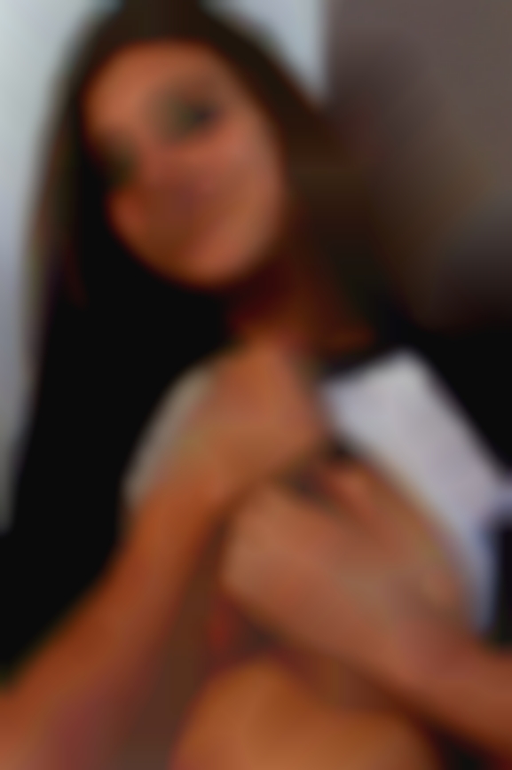 R43% Daddy/Mommy 43% looking cock Brat tamer.